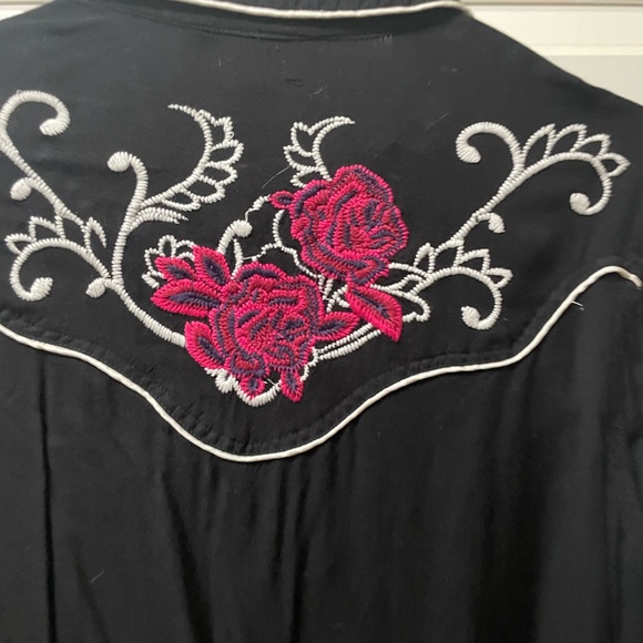 Ariat Black Dress with Red Embroidery - Picture 5 of 5